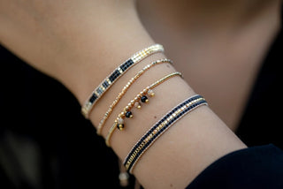 Alix Black Gold