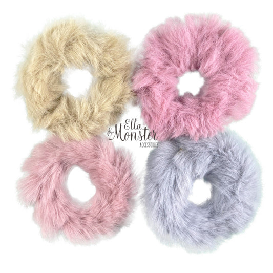 SOFT FLUFFY Haarrekker in 4 verschillende kleuren